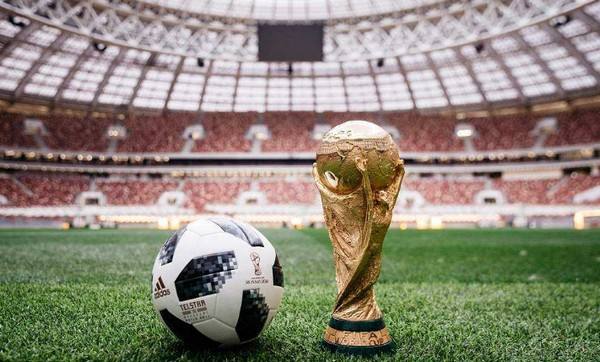 FIFA世界杯足球游戏合集
